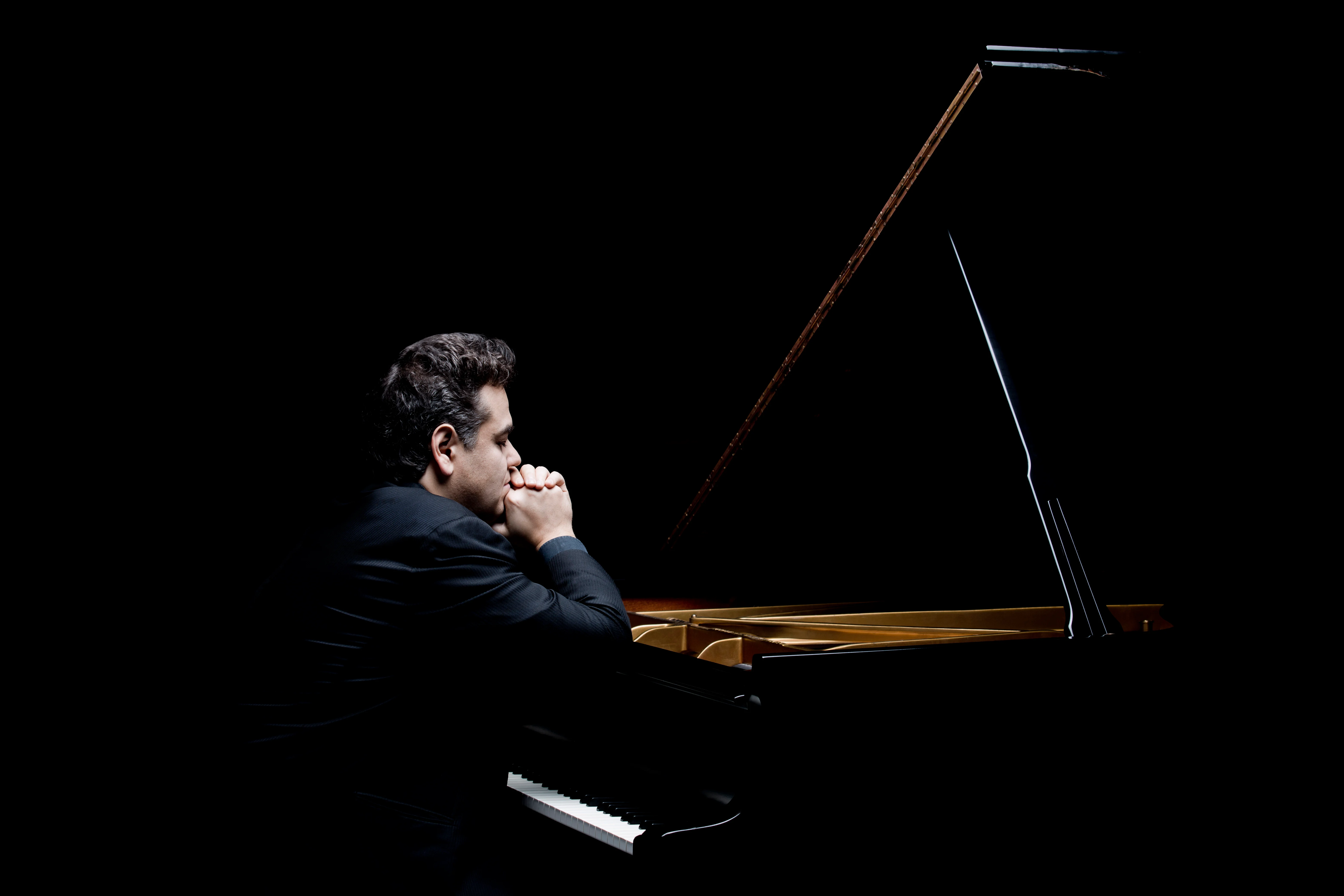 Arcadi Volodos in Recital