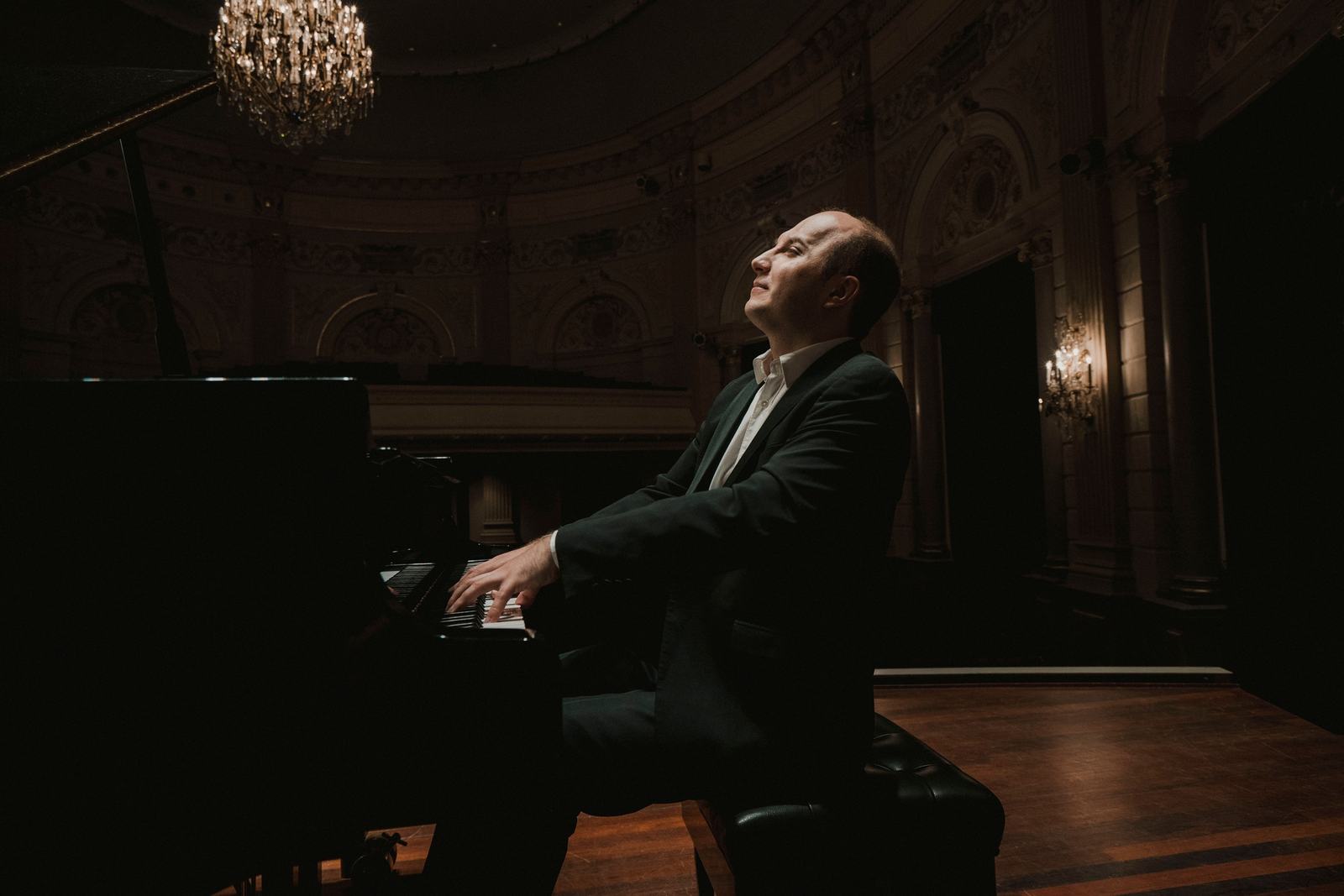 Alexander Gavrylyuk piano