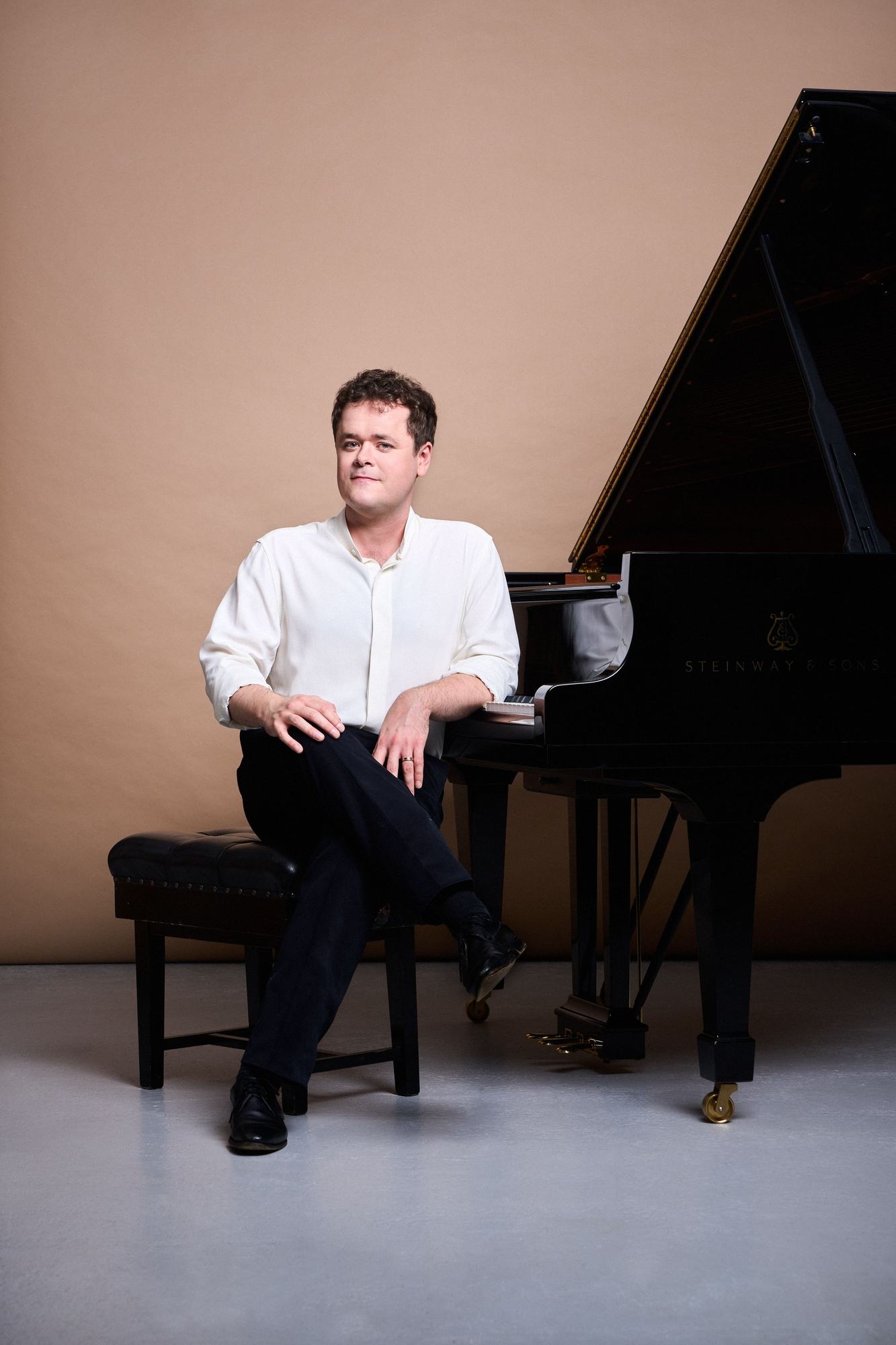 Benjamin Grosvenor piano