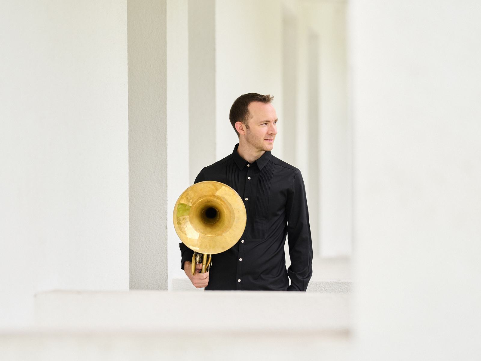 Alec Frank-Gemmill horn ; Daniel Grimwood piano