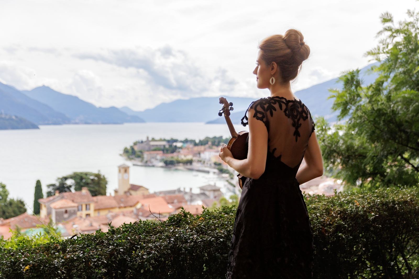 Francesca Dego violin ; Alessandro Taverna piano ; Alessandro Carbonare clarinet