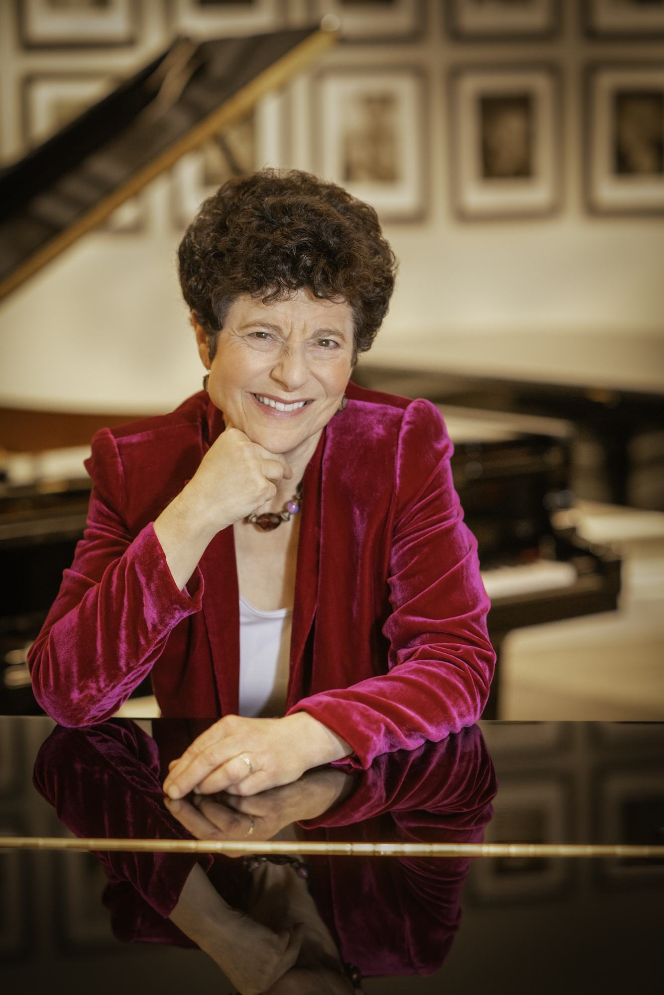 Margaret Fingerhut piano