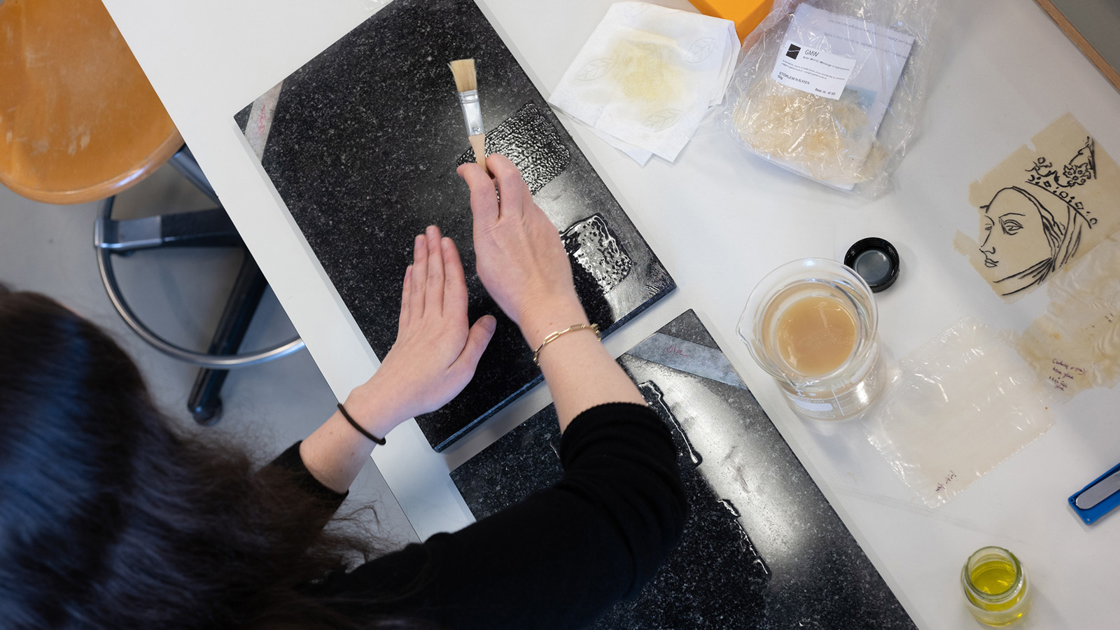 Making fragile panels last: On the artisanal cultivation of anticipation in painting