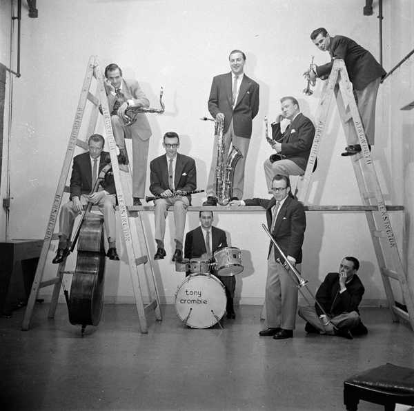 Natural Jazz x Voices Radio