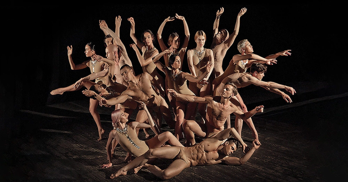 The Wardrobe Dance Performance