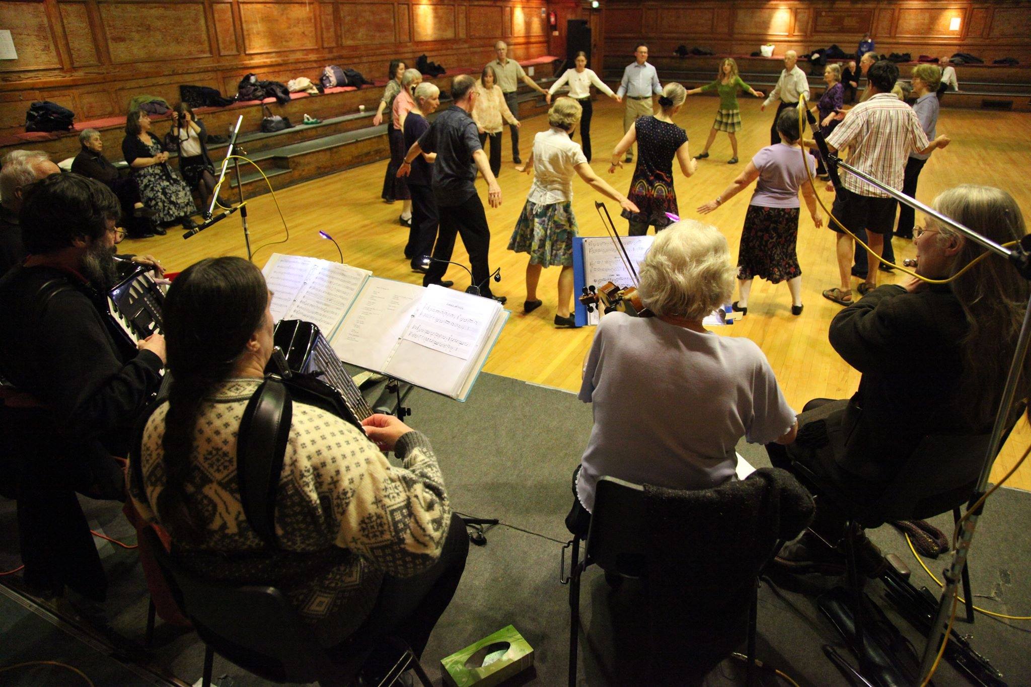 International Folk Dancing with the SIFD Band