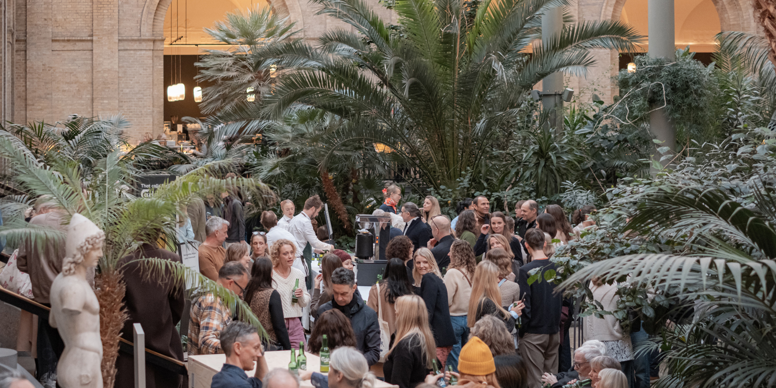 Slow — an evening of power and fashion