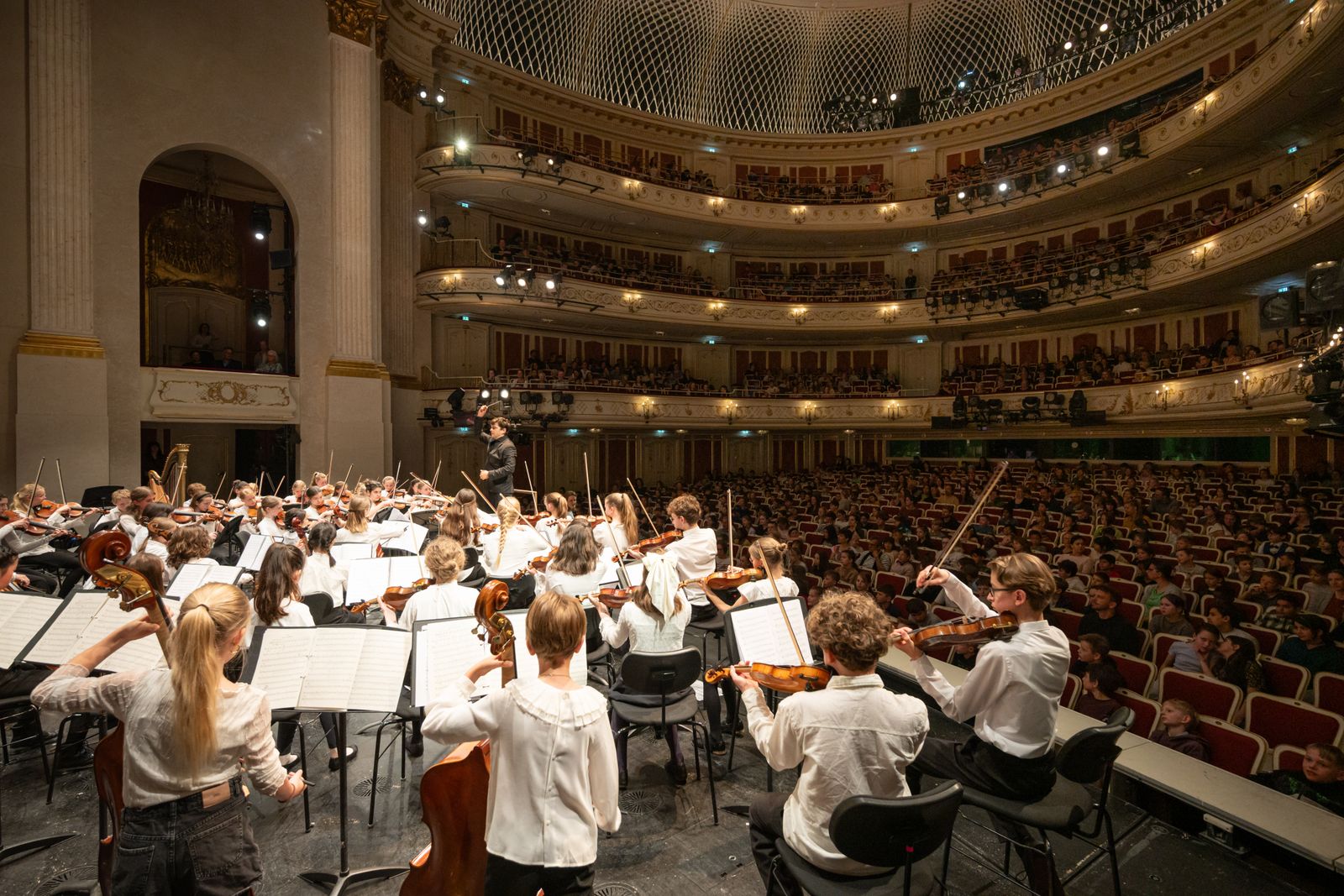 Concert Opera Children's Orchestra