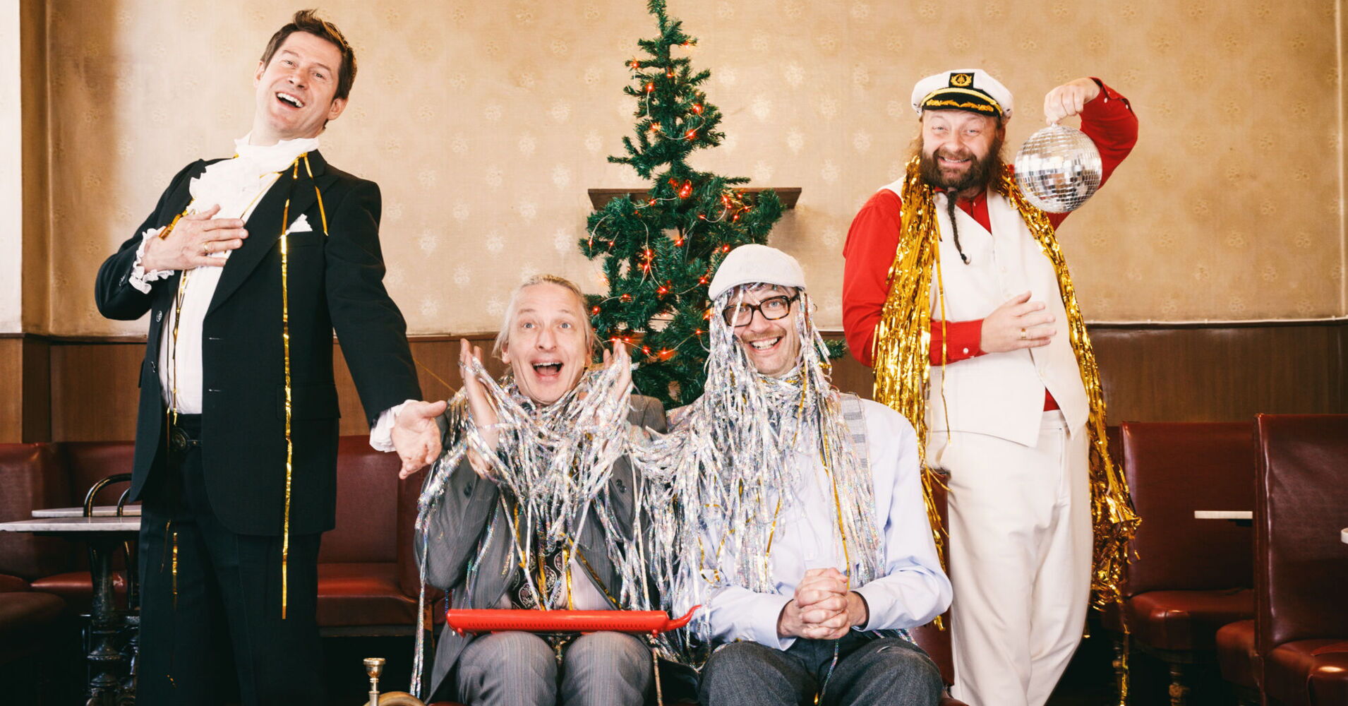 Weihnachts-Schlagertherapie - mit Thomas Gansch, Sebastian Fuchsberger, Leonhard Paul & Michael Hornek