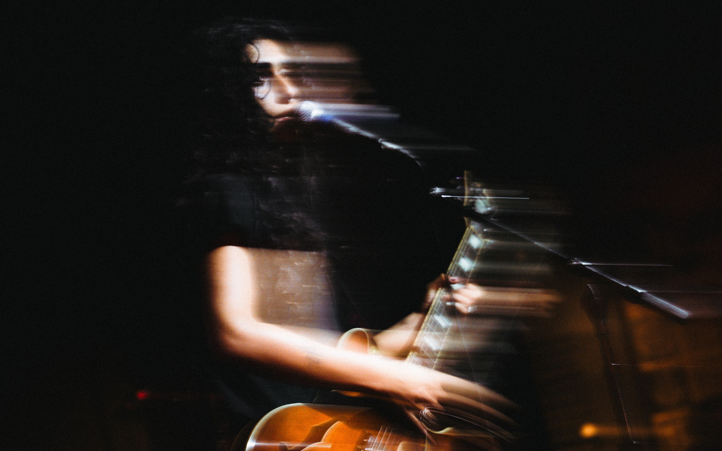 Asal: KISS THE SUN EUROPE TOUR 2026