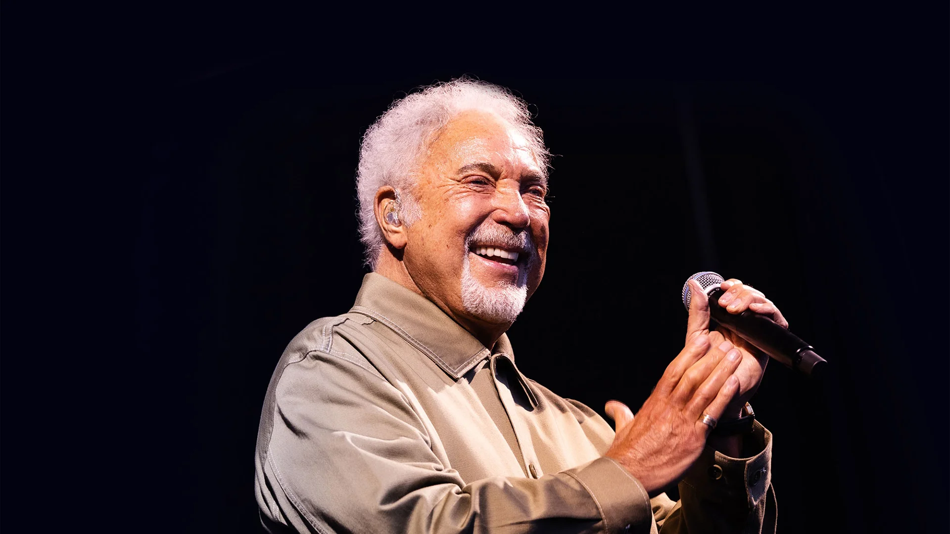 Tom Jones - COME GATHER ROUND 2026