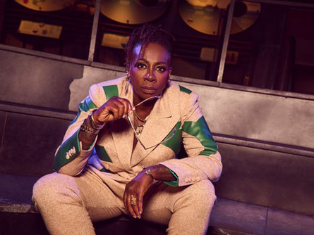 Gina Yashere is Back! You’re welcome