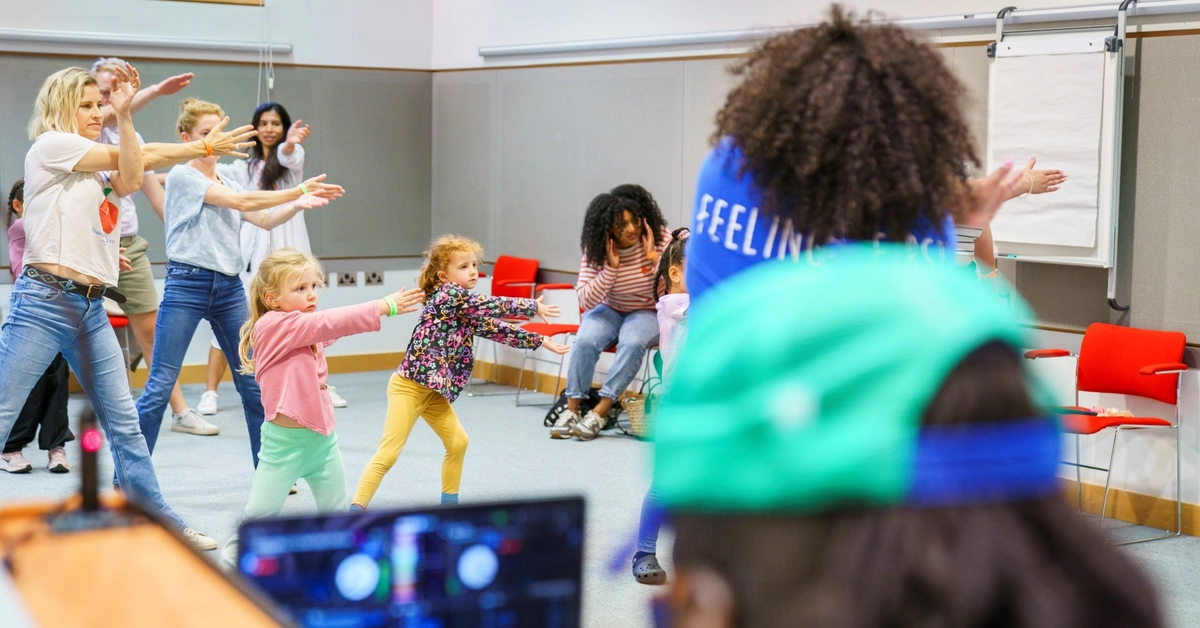 Family Festival: Stories, Sign and Shine
