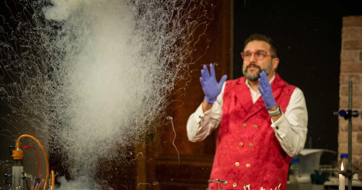ShRIek: The spooky science of the paranormal (family)