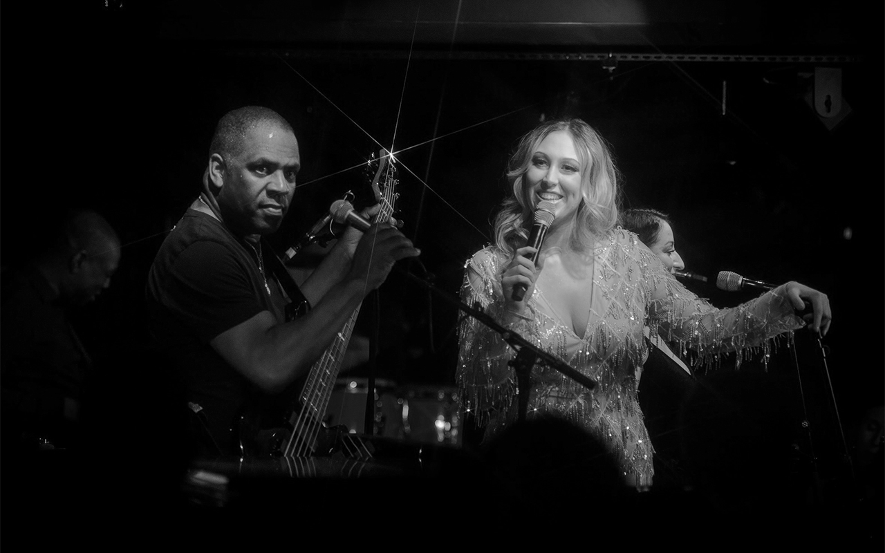 Mo Pleasure Band