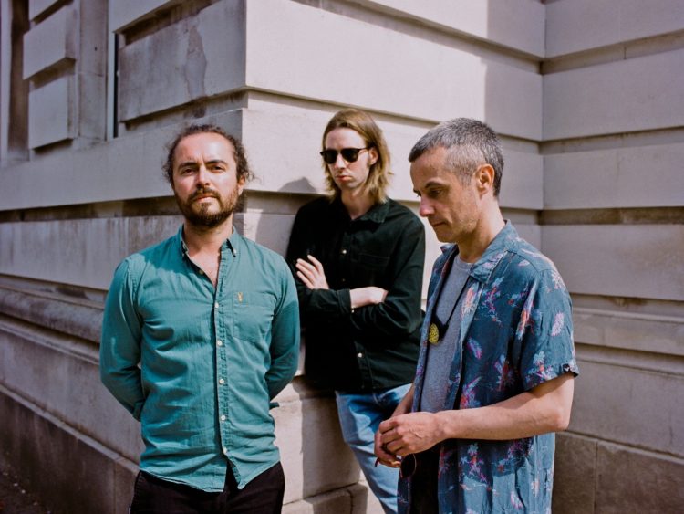 Córas Trio
