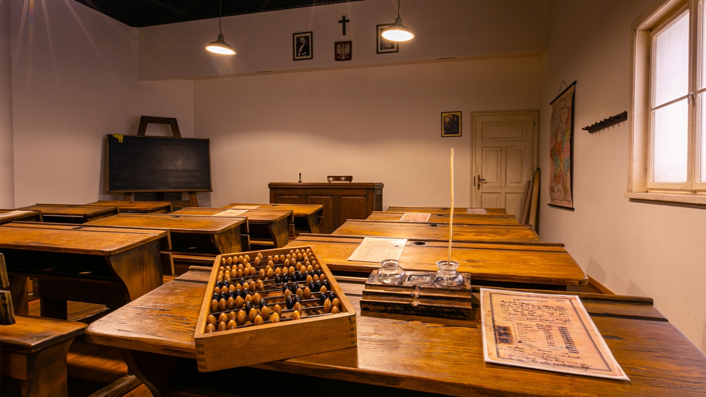 Curated tour: Children during the Second World War