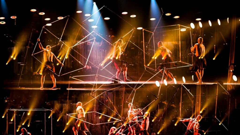 Prometheusz | Acrobatic and Dance Performance