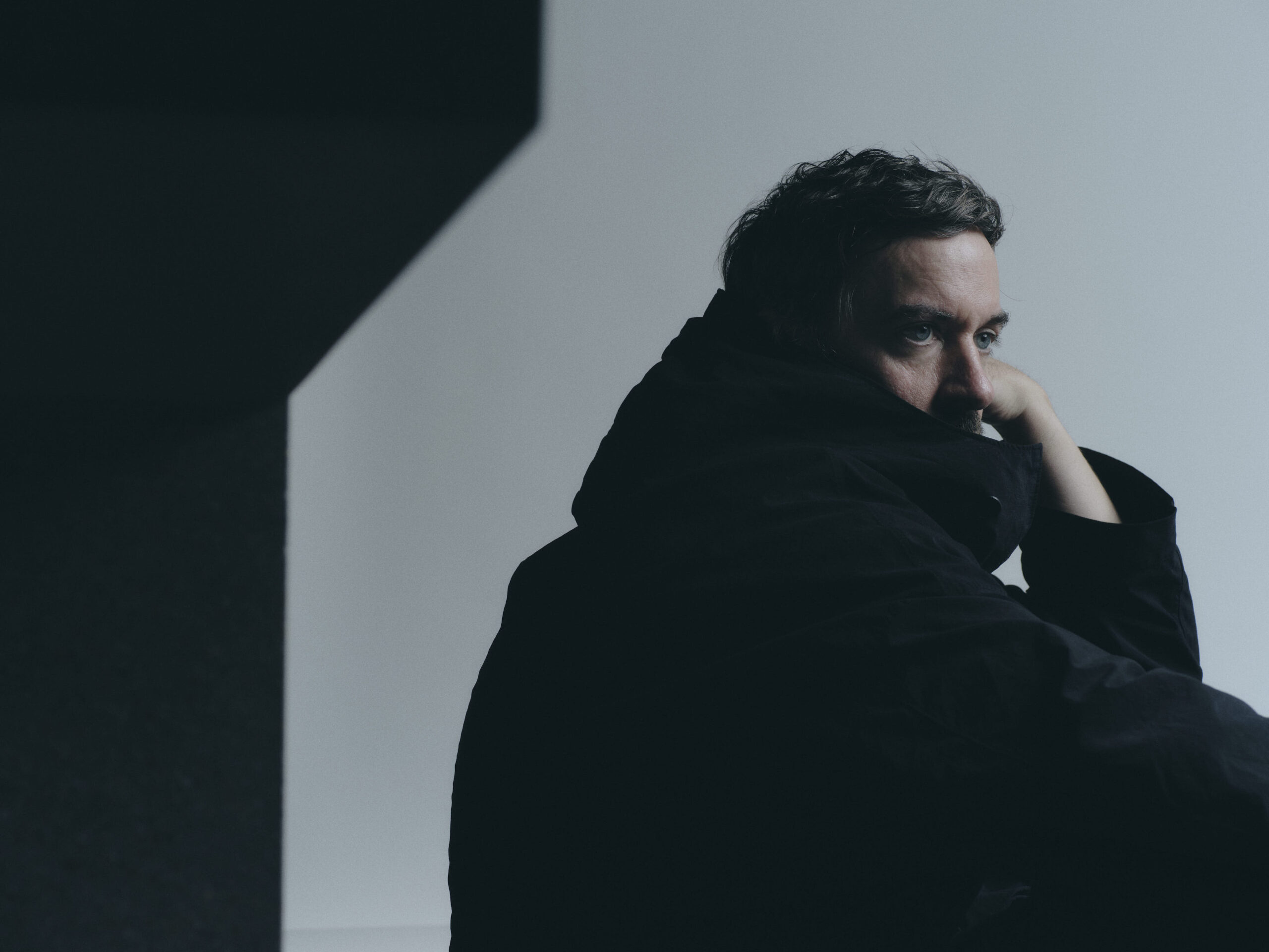Bonobo: Distance In Static Live