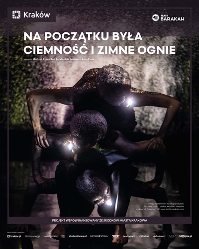 Na początku była ciemność i zimne ognie