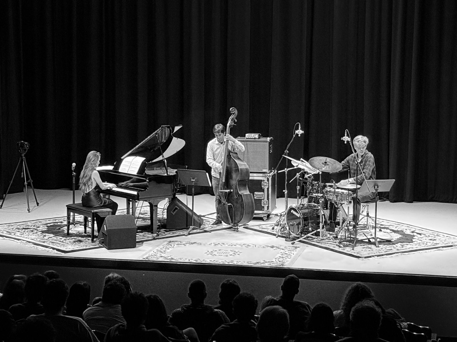 TOLEDO/DERLAK/BATON TRIO (EC/EN)