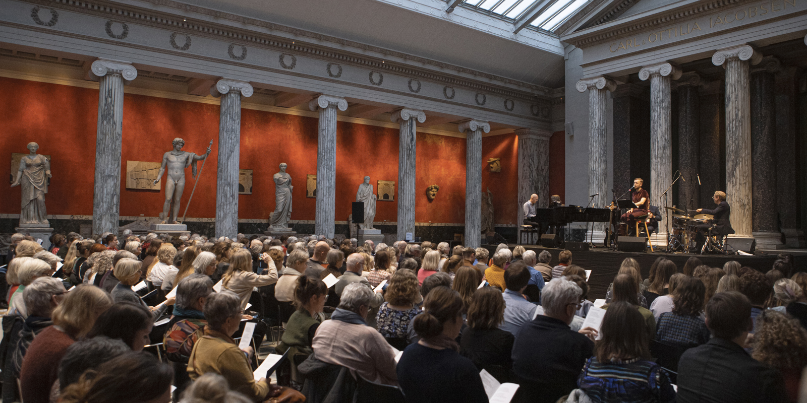 Syng året ind på Glyptoteket