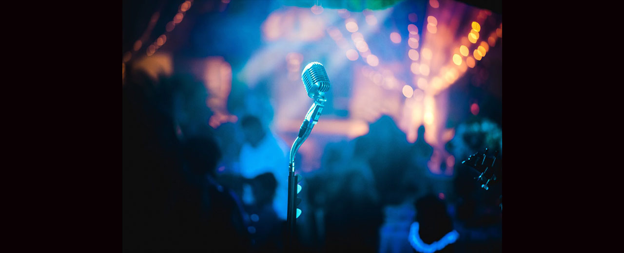 Karaoke with Intonation