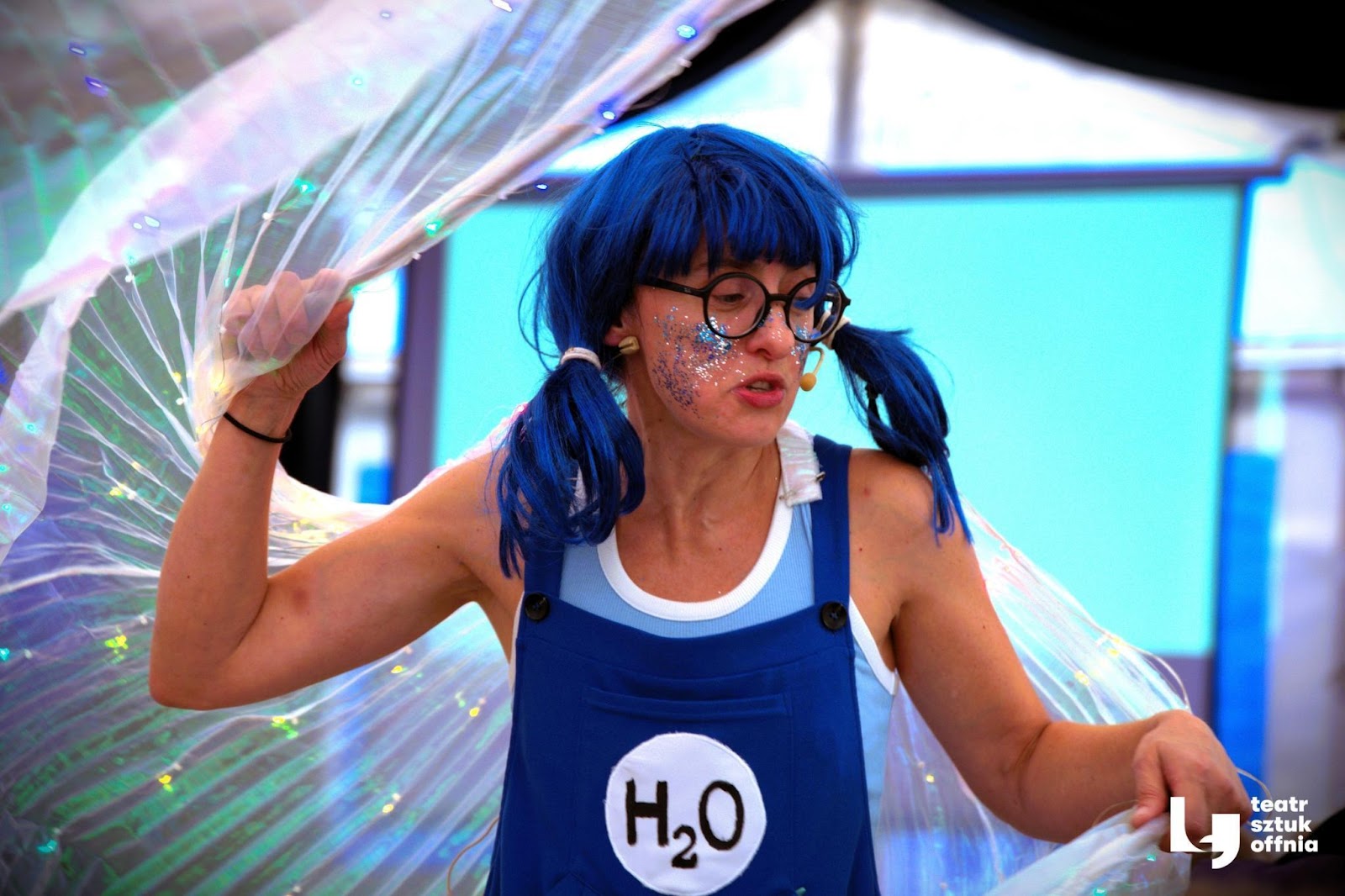 Children's theatrical performance “Gutta on the trail of the cloud”