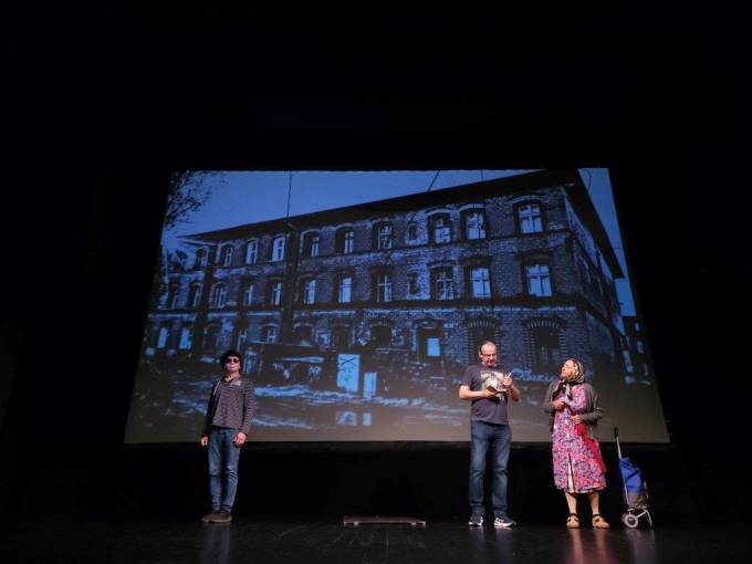 Spektakl "Rajzentasza" w wykonaniu Teatru "Reduta Śląska" w ramach przeglądu śląskich spektakli "Przystanek Śląsk" 2026, reżyseria Mirosław Neinert.
