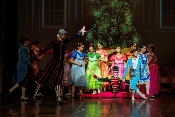 Royal Ballet Classical “The Nutcracker”