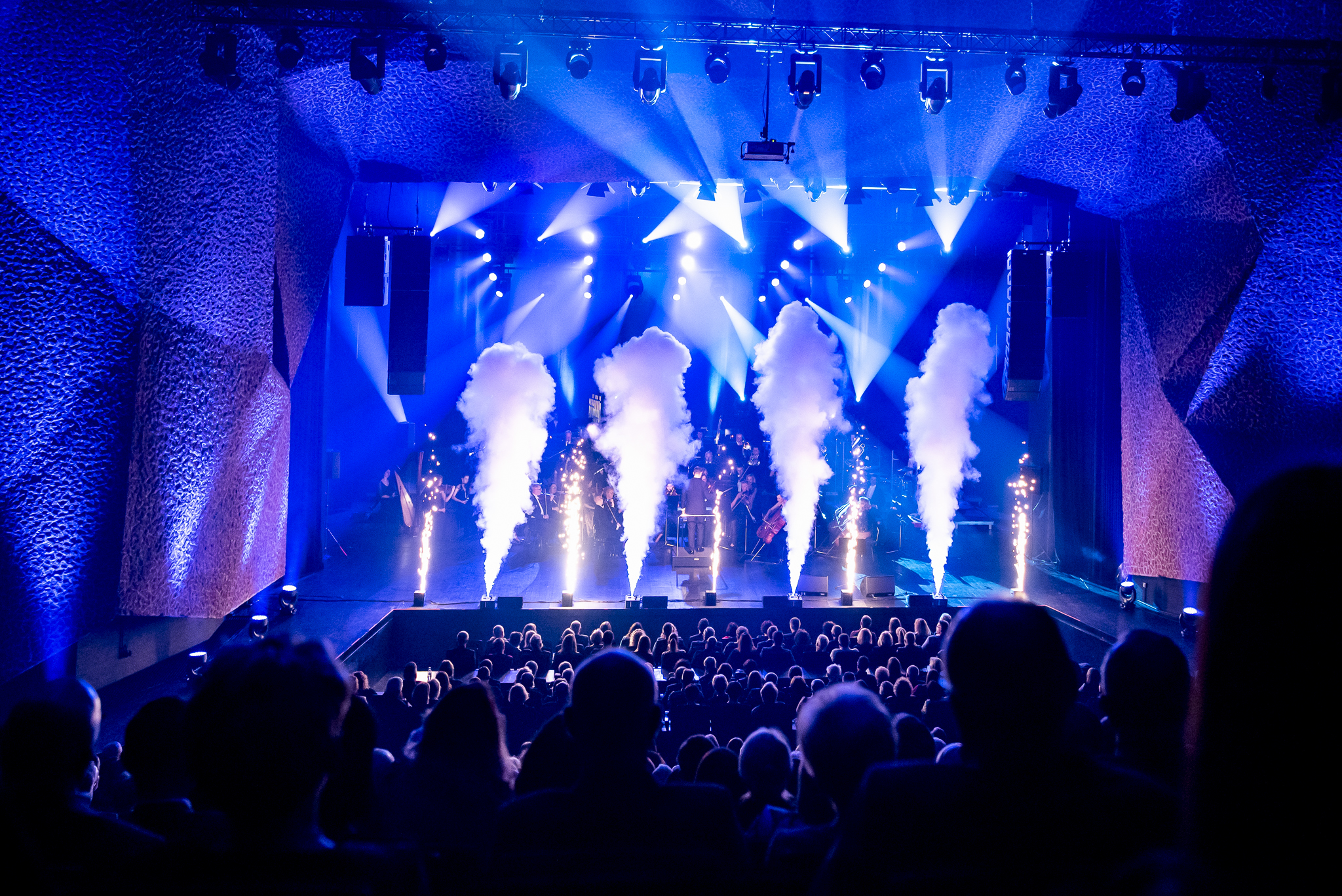 Great New Year's Eve Gala/Dance hits of all time