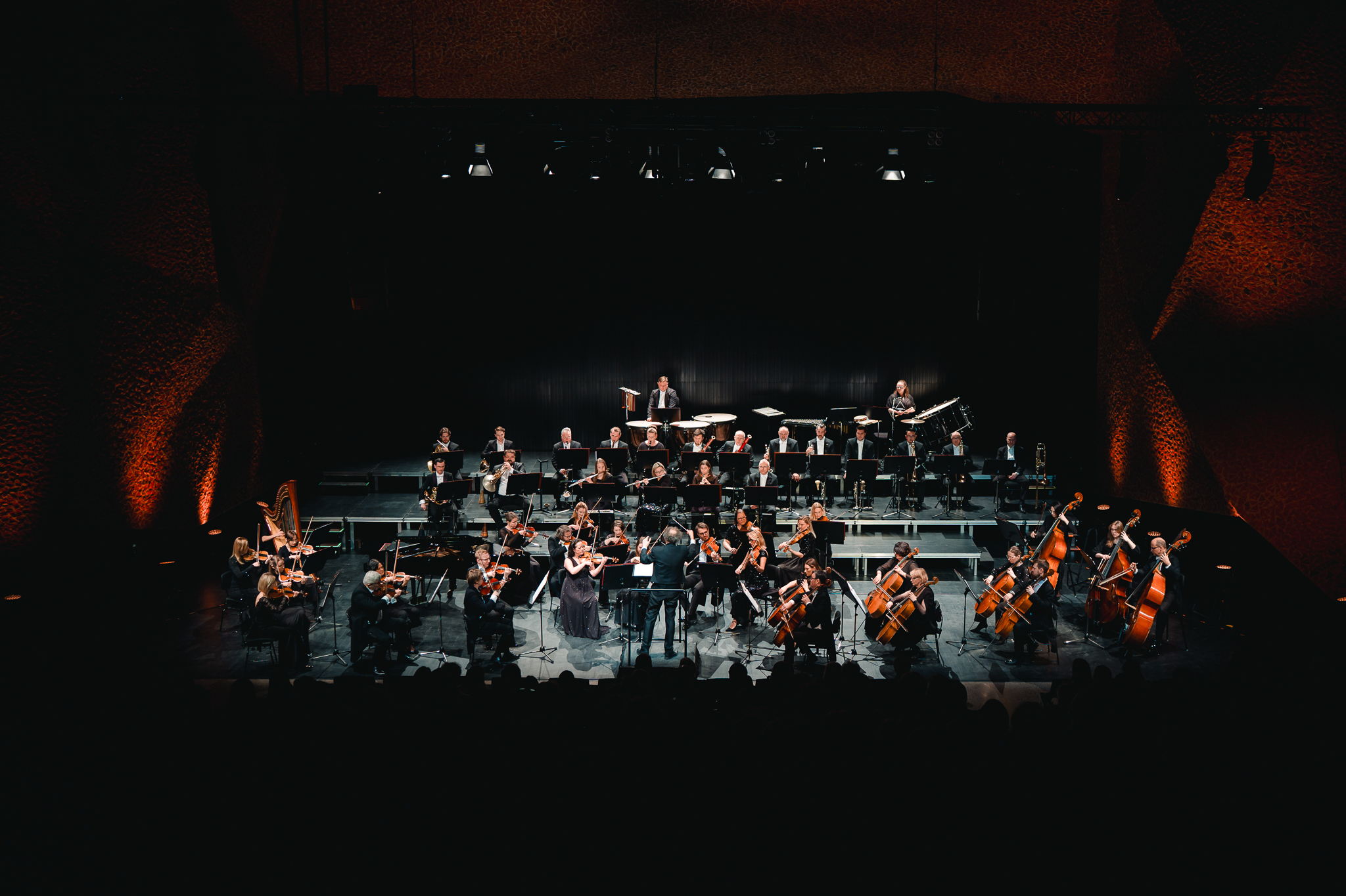 Beethoven/Contrasts #3 - Unusual Space and Symphonic Heroism