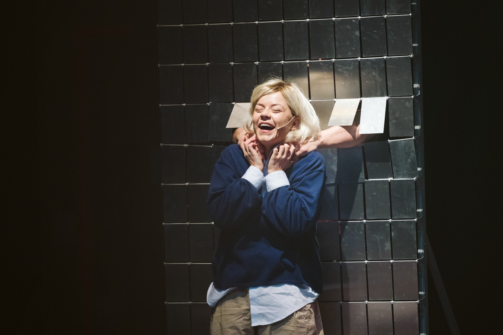 Mindfulness on and off the stage. Experimental theatre with Izabela Baran