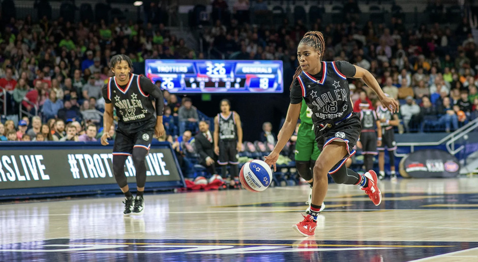 THE HARLEM GLOBETROTTERS