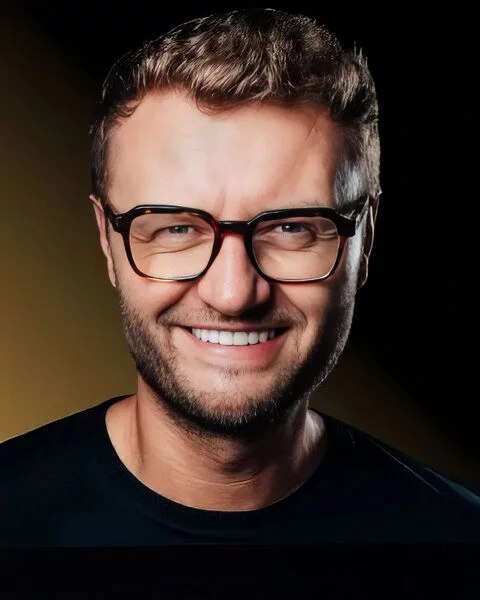Stand-up: Kacper Ruciński