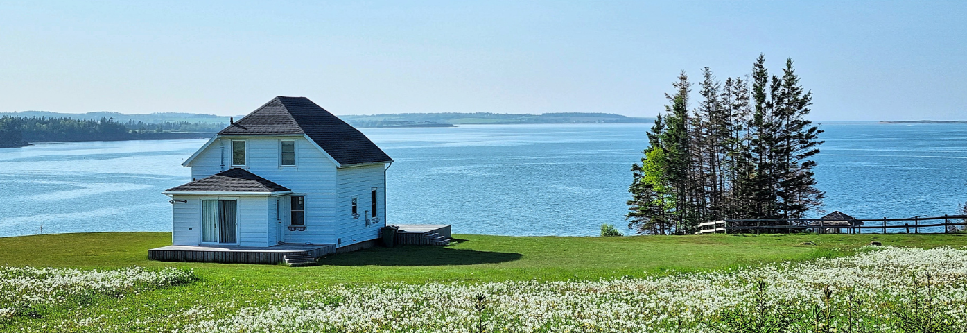 TRAVELER'S CLUB | Canada | Not only in the footsteps of Or from Green Hill