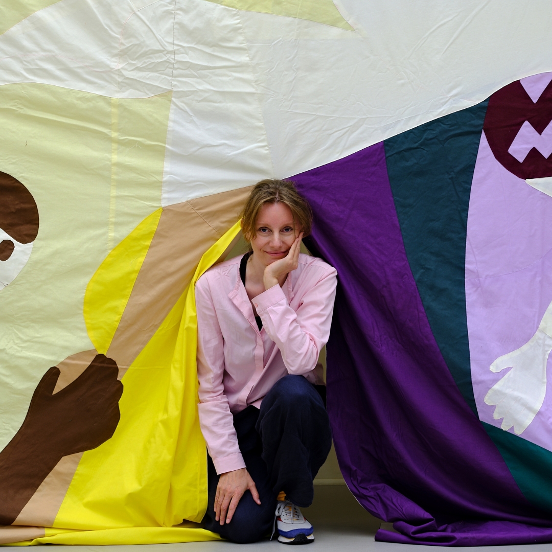 Mask as a tool of social control: Artistic workshops with Kinga Nowak