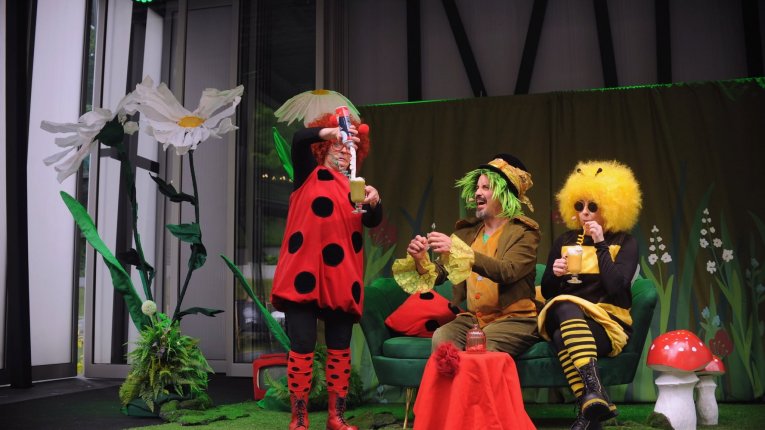 Teatralne Moranki - “In a Healthy Body — A Healthy Beetle”