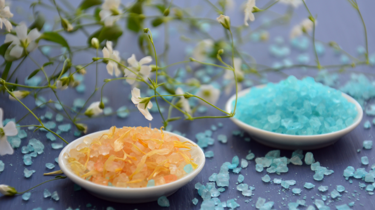 WORKSHOPS FULL OF FRAGRANCES - Jars with scented salts