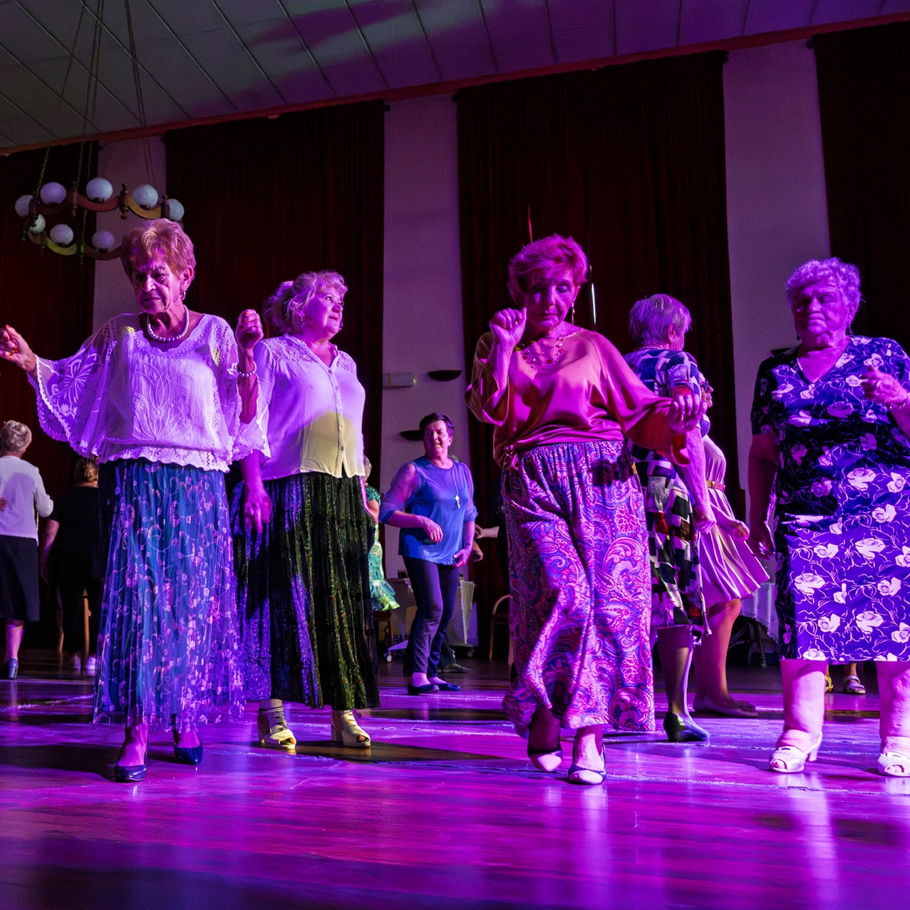 Dance for seniors in the Andrija climate