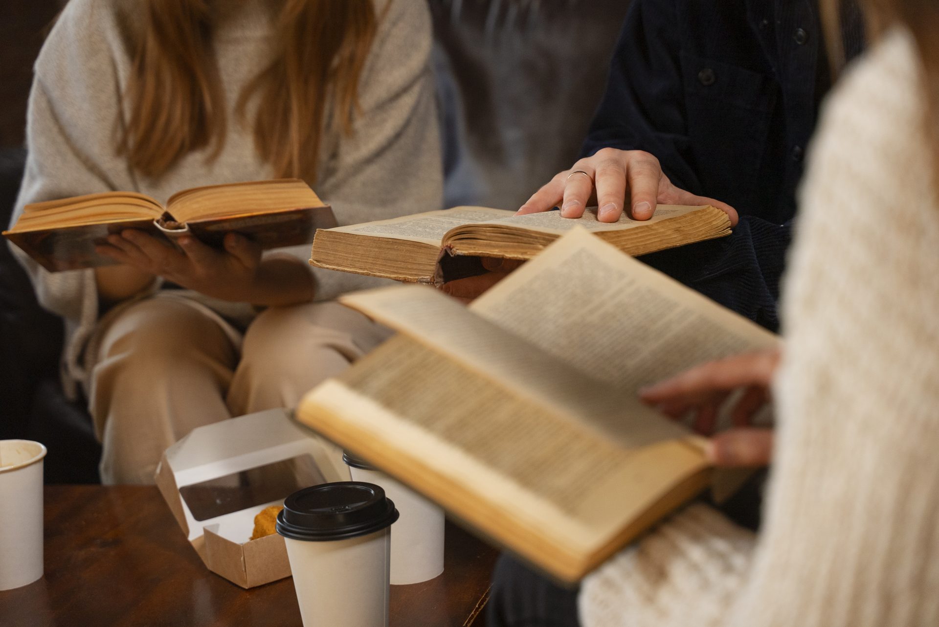 Opatowice Book Discussion Club “LiteroPacje”/TCK w Opatowice