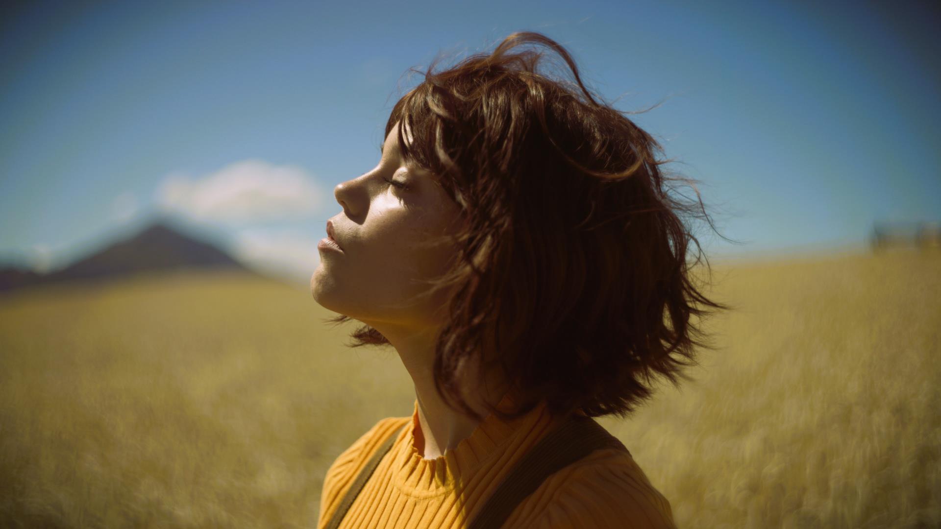 Klara and the Sun