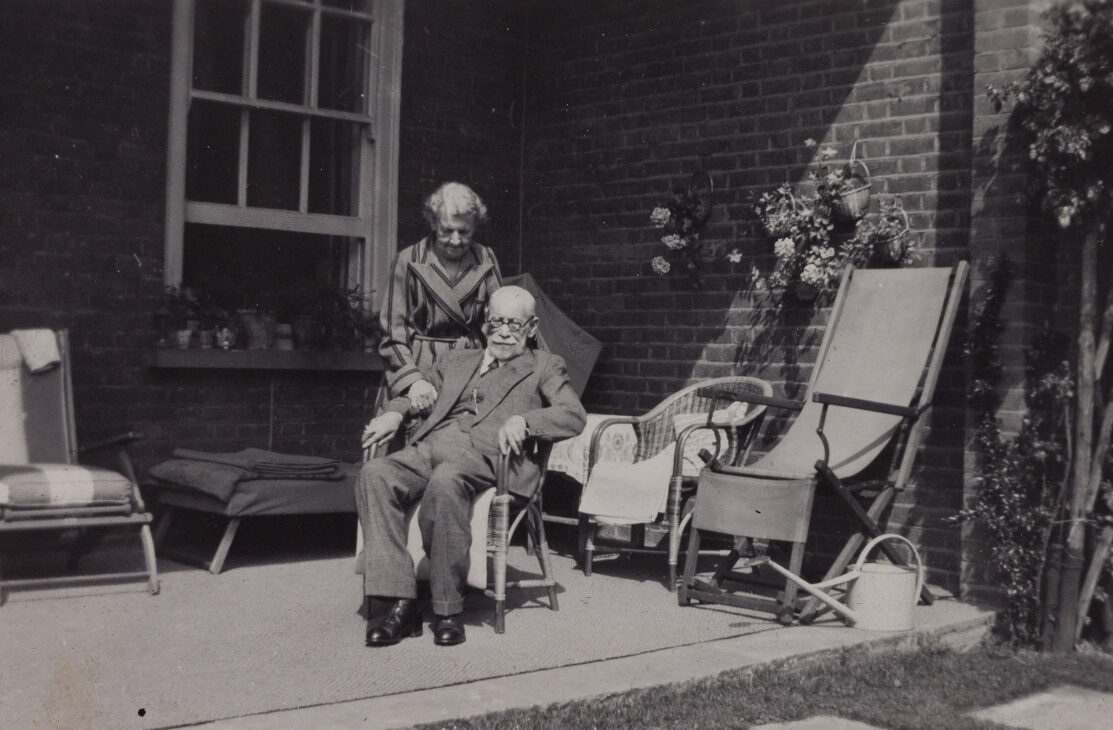 The Outdoor Analyst: Sigmund Freud Beyond the Couch