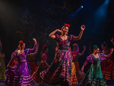 “Senioritas” for seniors — dance show in Biblioteca Baba Lato