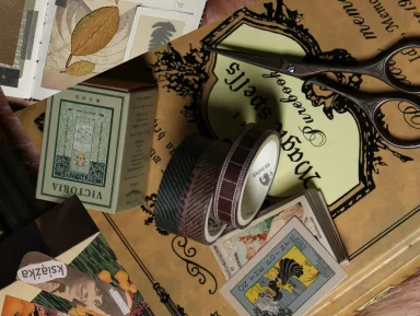 Oliwska z Klimatem: Create recycled book bookmarks with us!