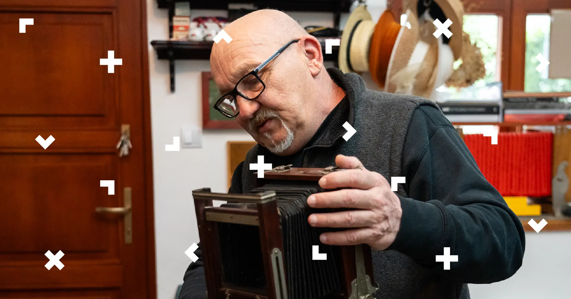 Ambrotype — silver on glass | Warsztat Fotograficzny