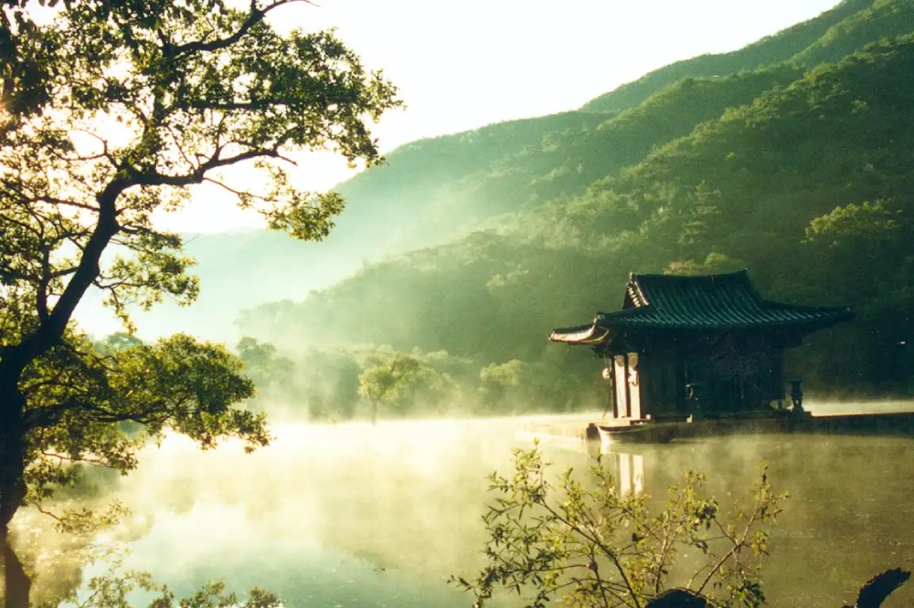 Süd-Korea: Frühling, Sommer, Herbst, Winter ... und Frühling