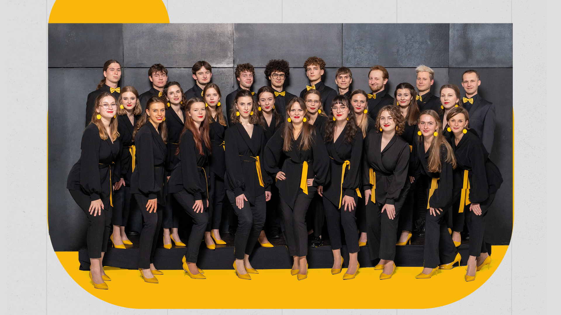 Plotki z dworu i ze wsi / koncert Zespołu Wokalnego Rondo