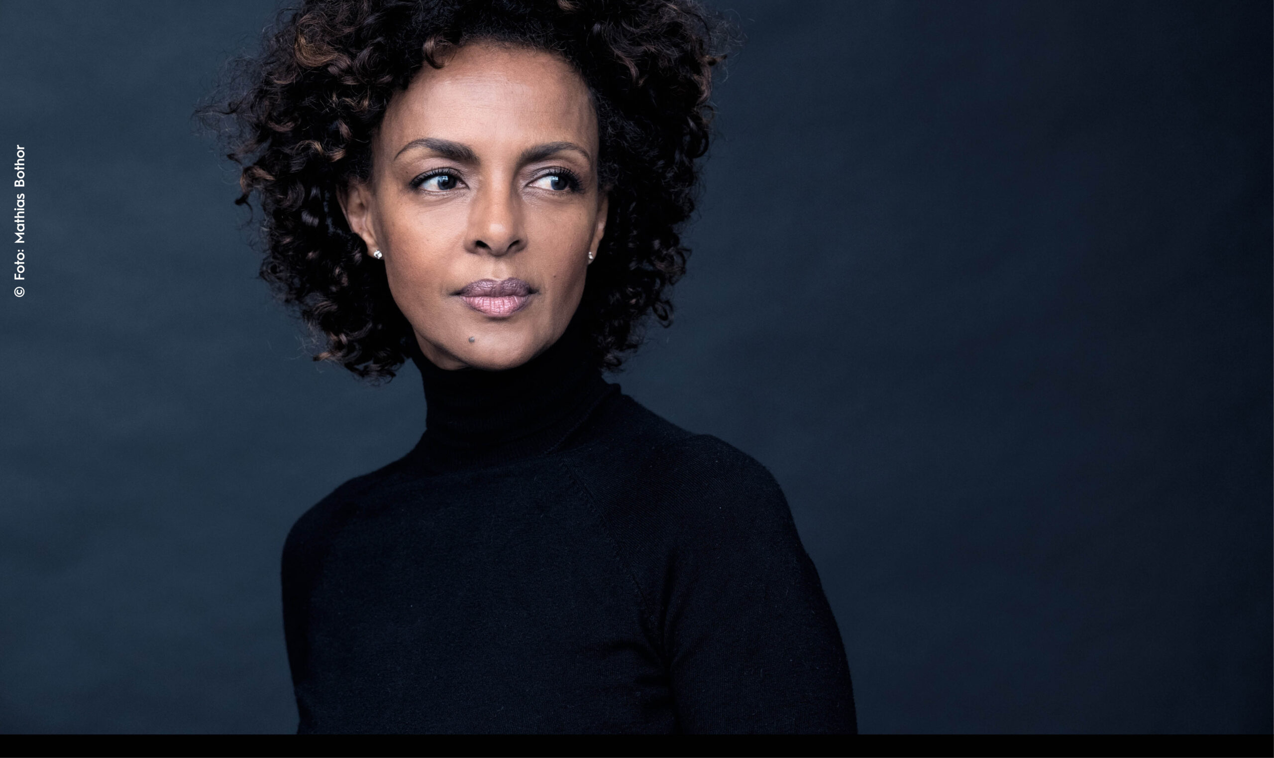 DENNENESCH ZOUDÉ LIEST AUS DEM LEBEN VON JOSEPHINE BAKER