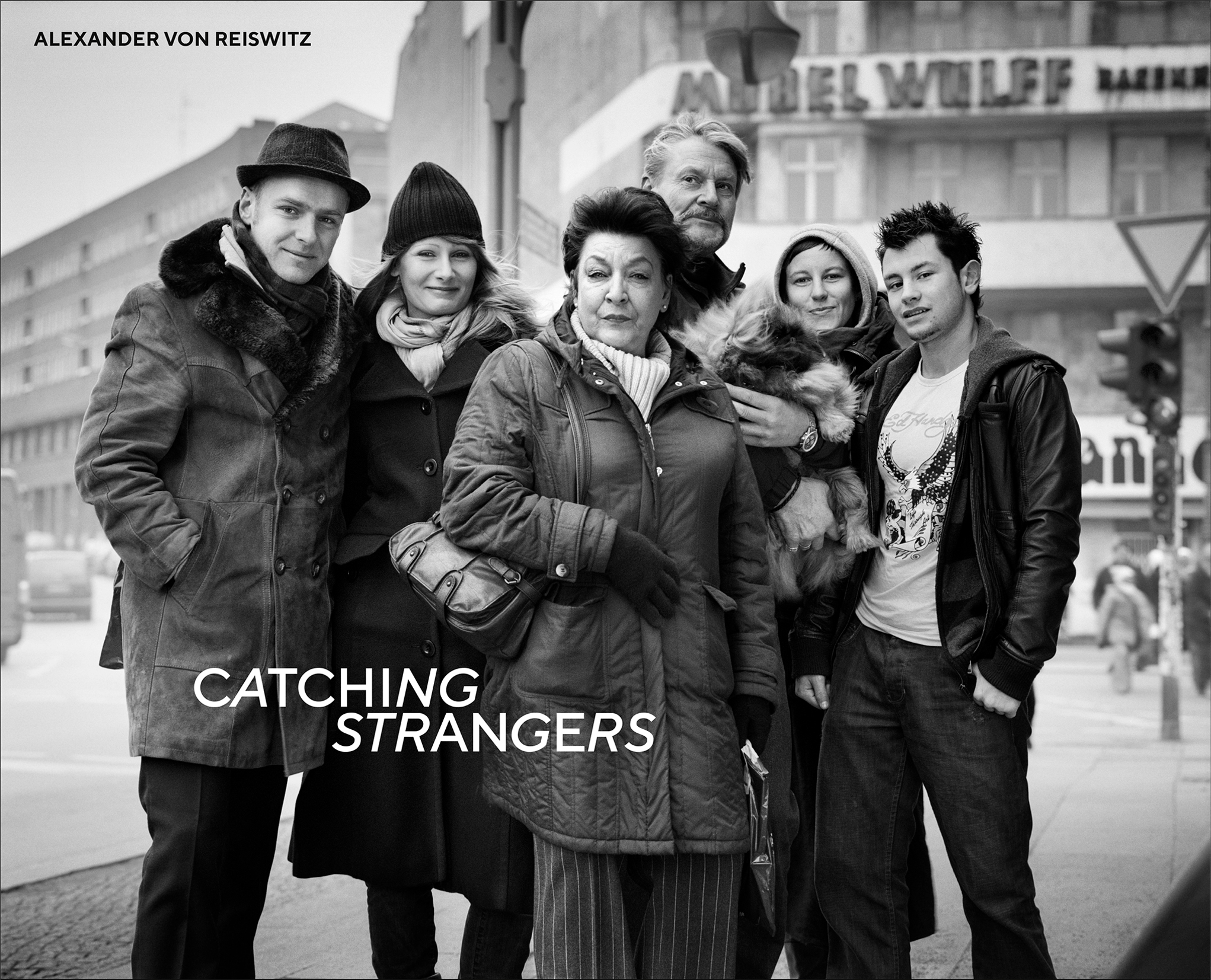 Parole Text:Buch | Catching Strangers